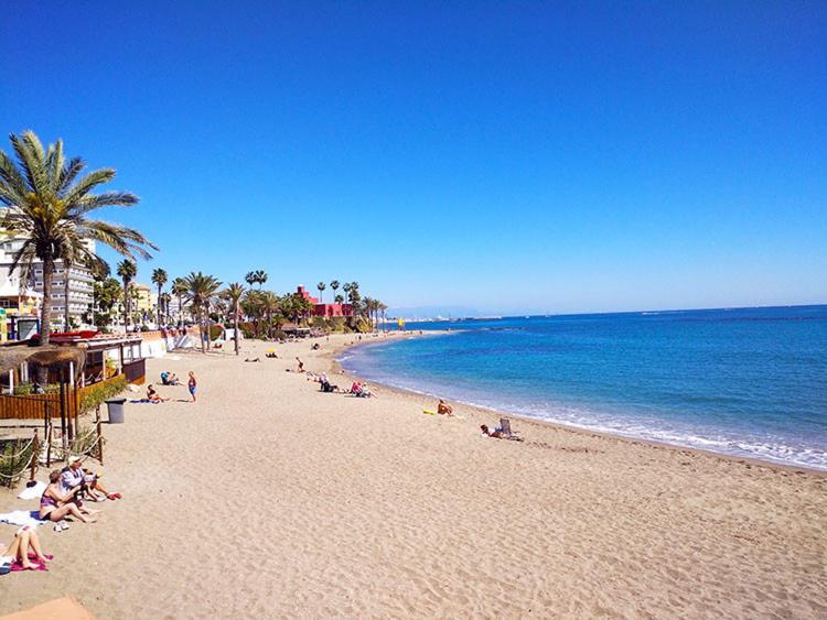 Benalmadena La Paloma Beach المظهر الخارجي الصورة